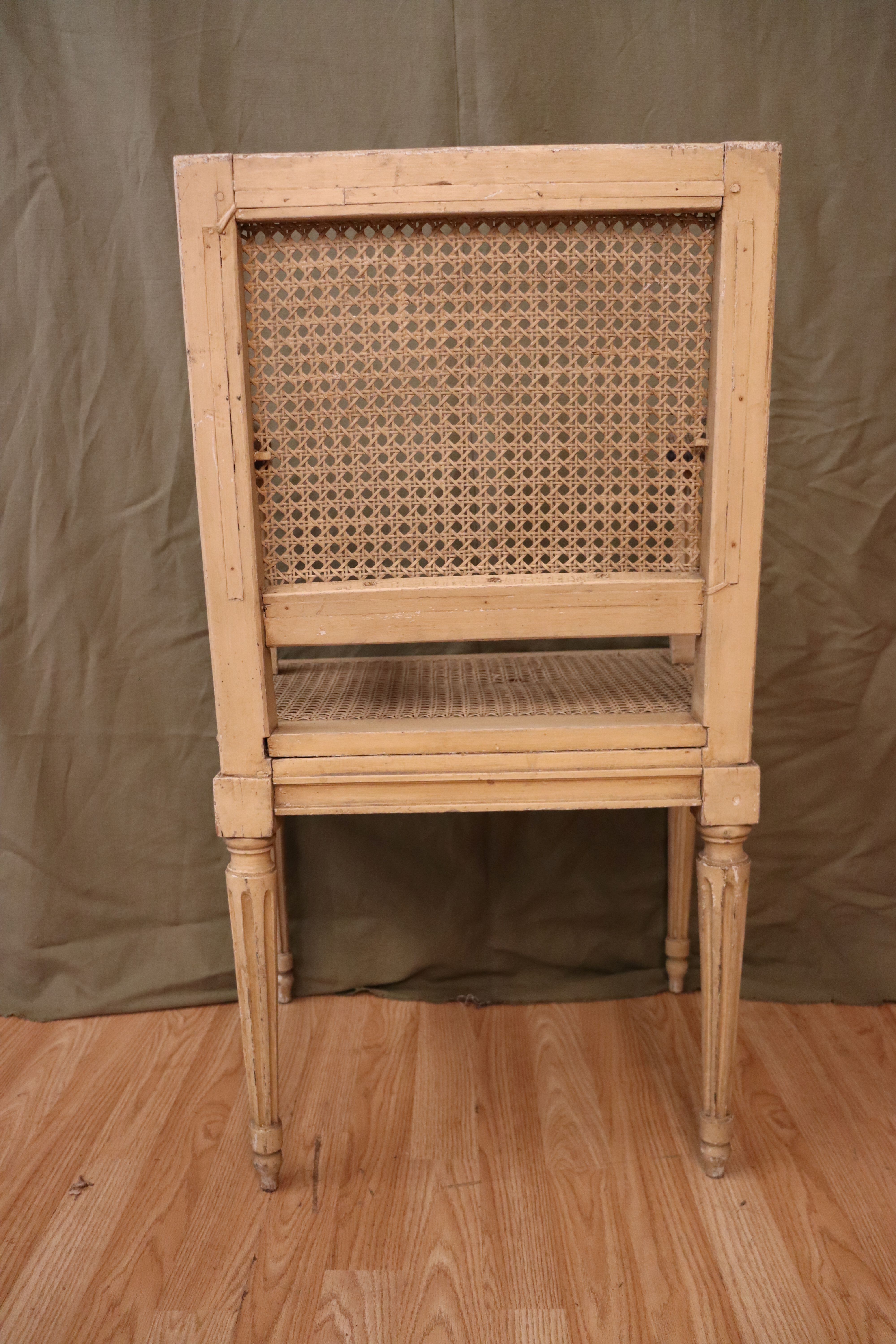 Canning armchair