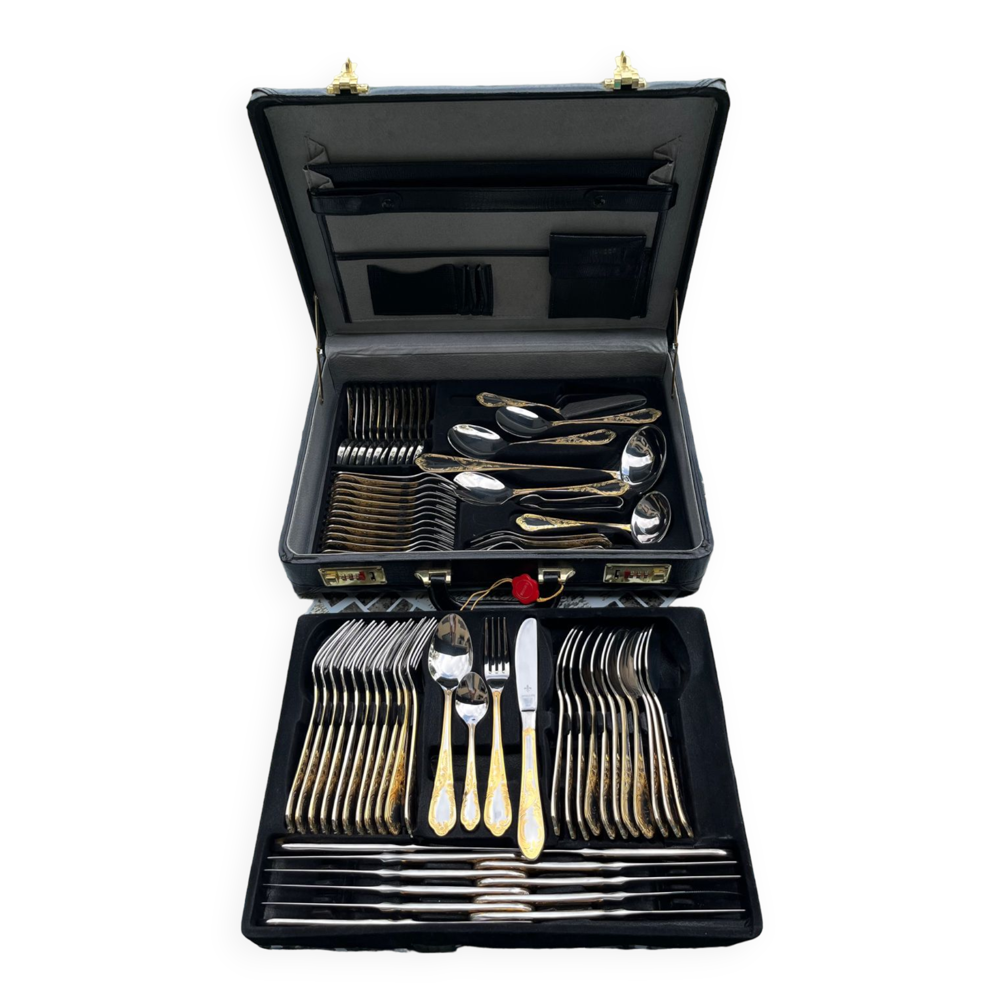 Varaguen 70-piece 23-carat gold-plated cutlery set