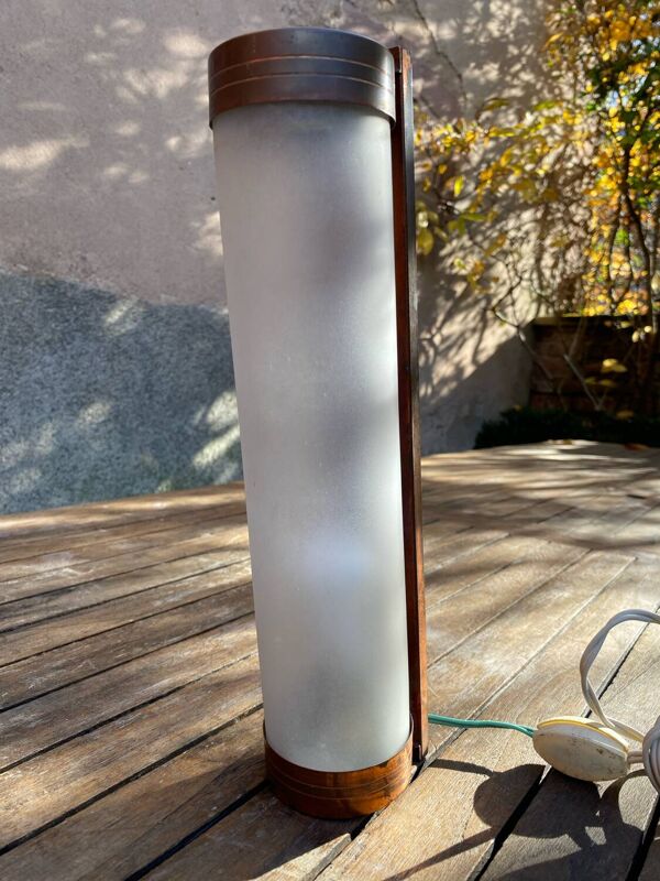 Applique tube Bauhaus verre satine vers 1930