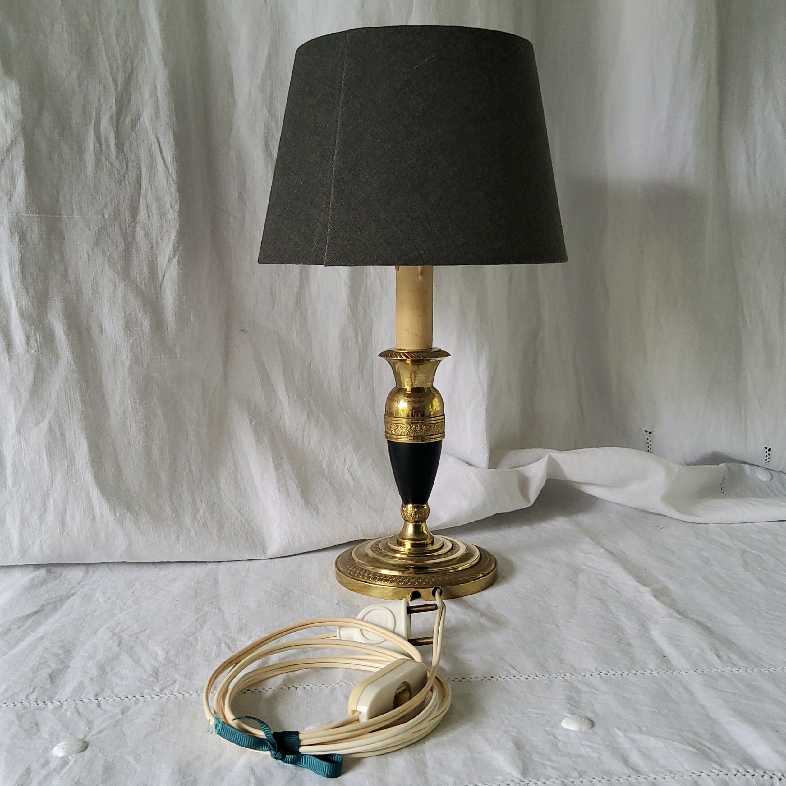 Candlestick lamp