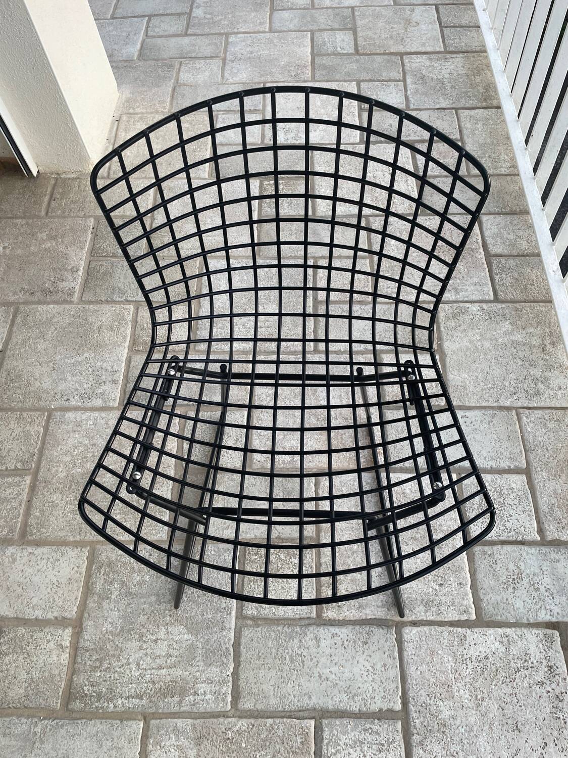 Bertoia chairs Knoll