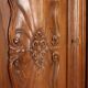 Armoire 3 portes ancienne de style baroque en noyer, XXe siècle