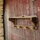 Porte-manteau mural ancien en bois