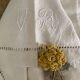 Drap en coton et lin monogrammé VR, années 1900