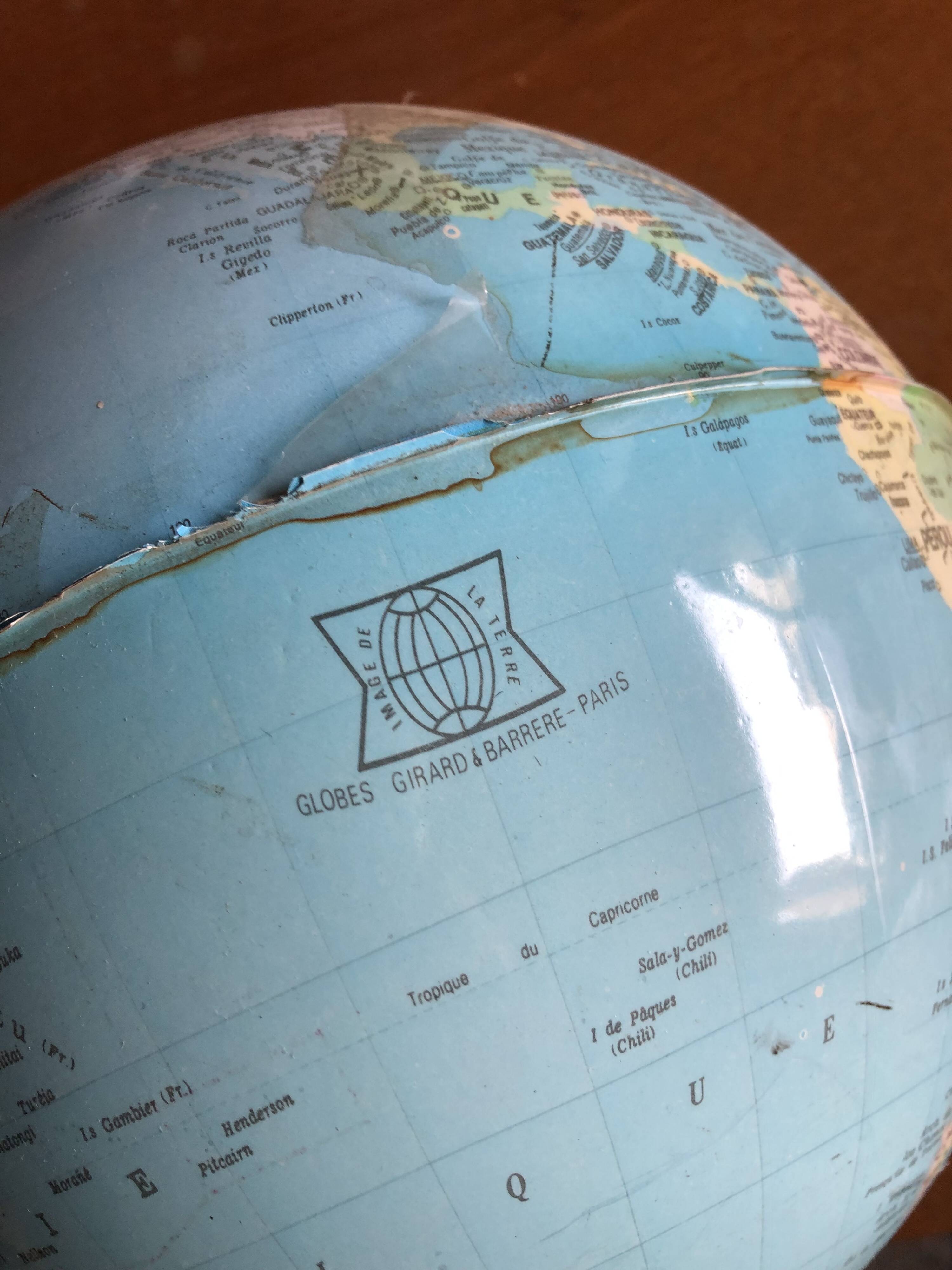 Girard and Barrère terrestrial globe on tripod base / vintage 50s-60s