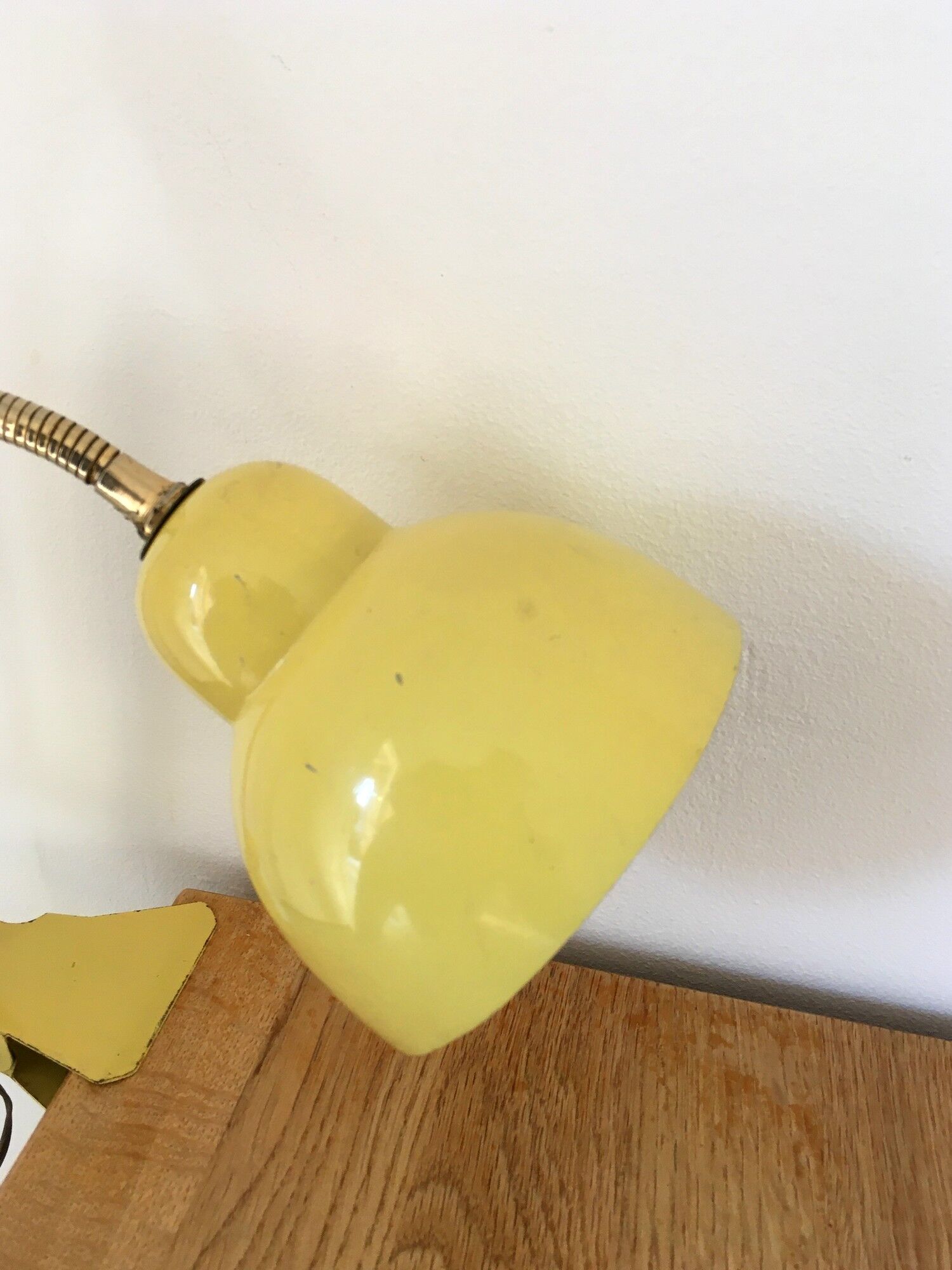 Vintage 1950s pincer lamp