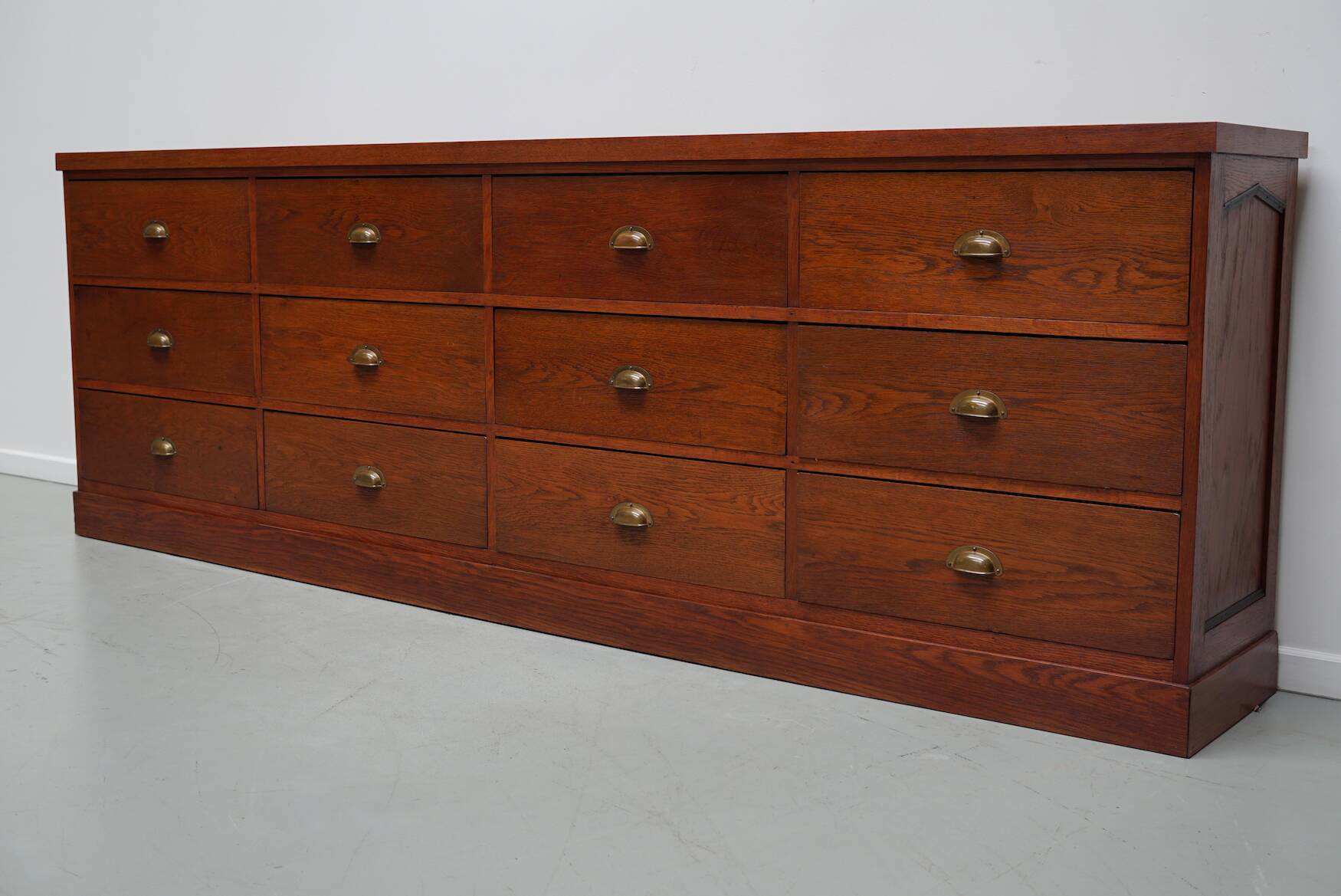 Large Vintage Dutch Oak Art Deco Shop Cabinet / Sideboard, 1930s