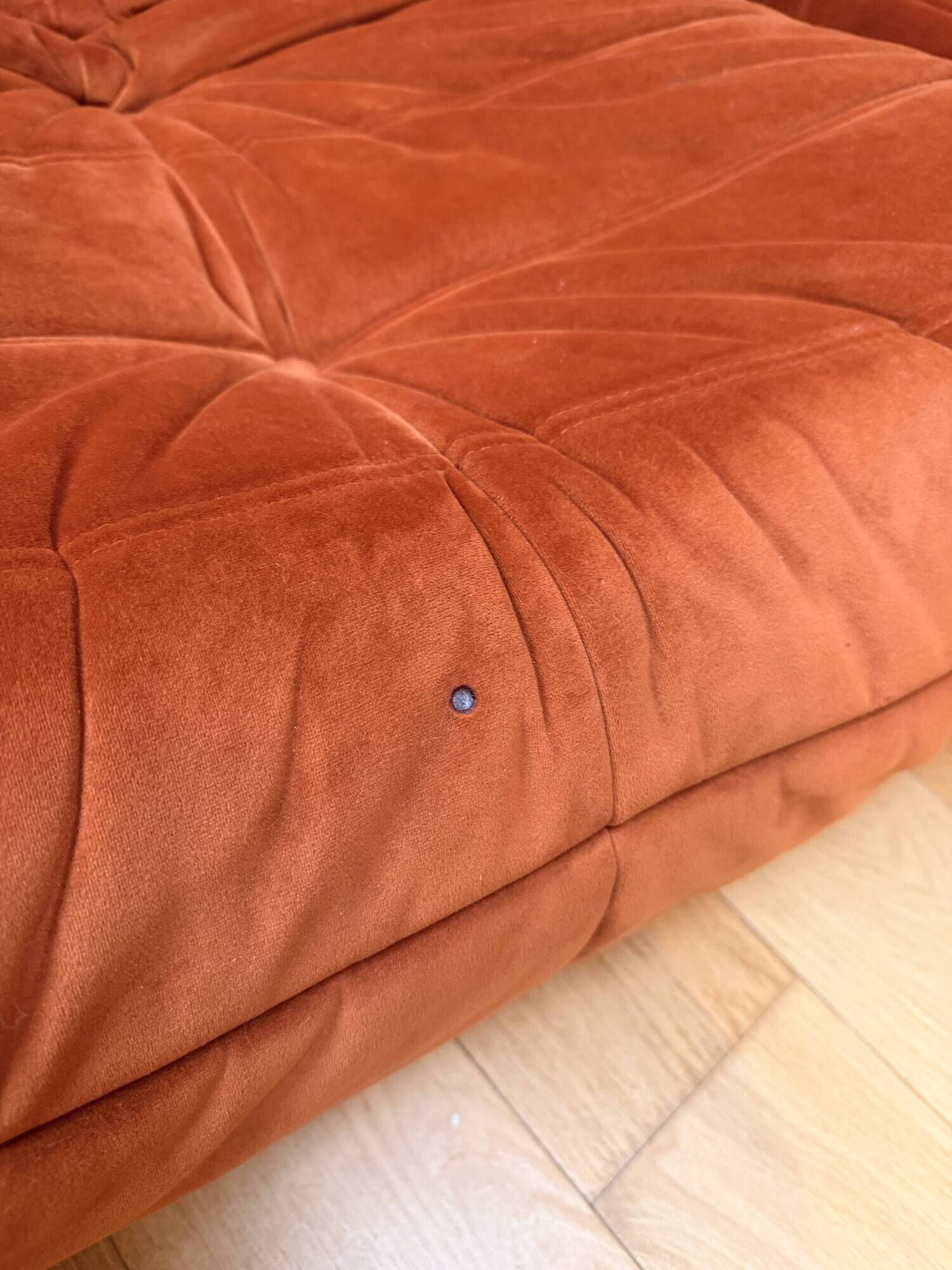 Togo set by Michel Ducaroy for Ligne Roset – 4 pieces in orange velvet.