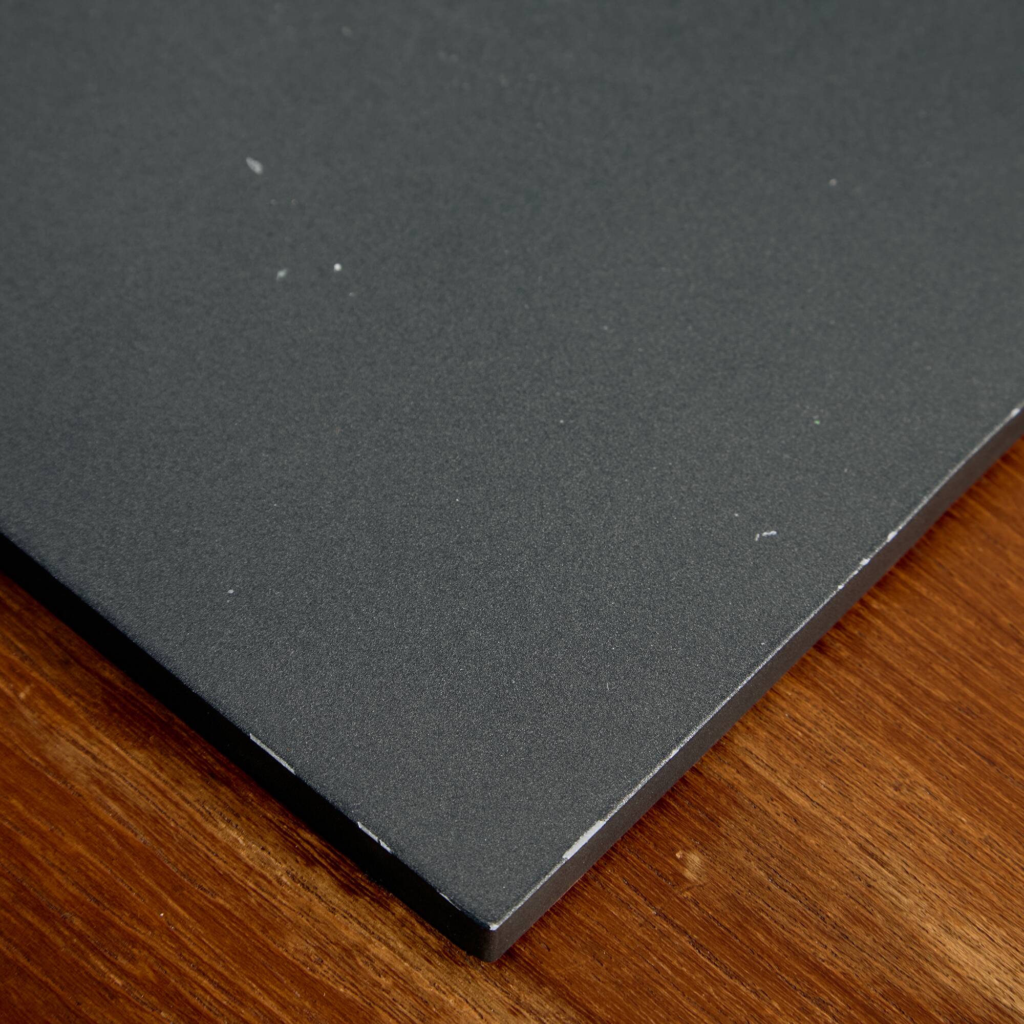 Travis-S table lamp by Lightnet