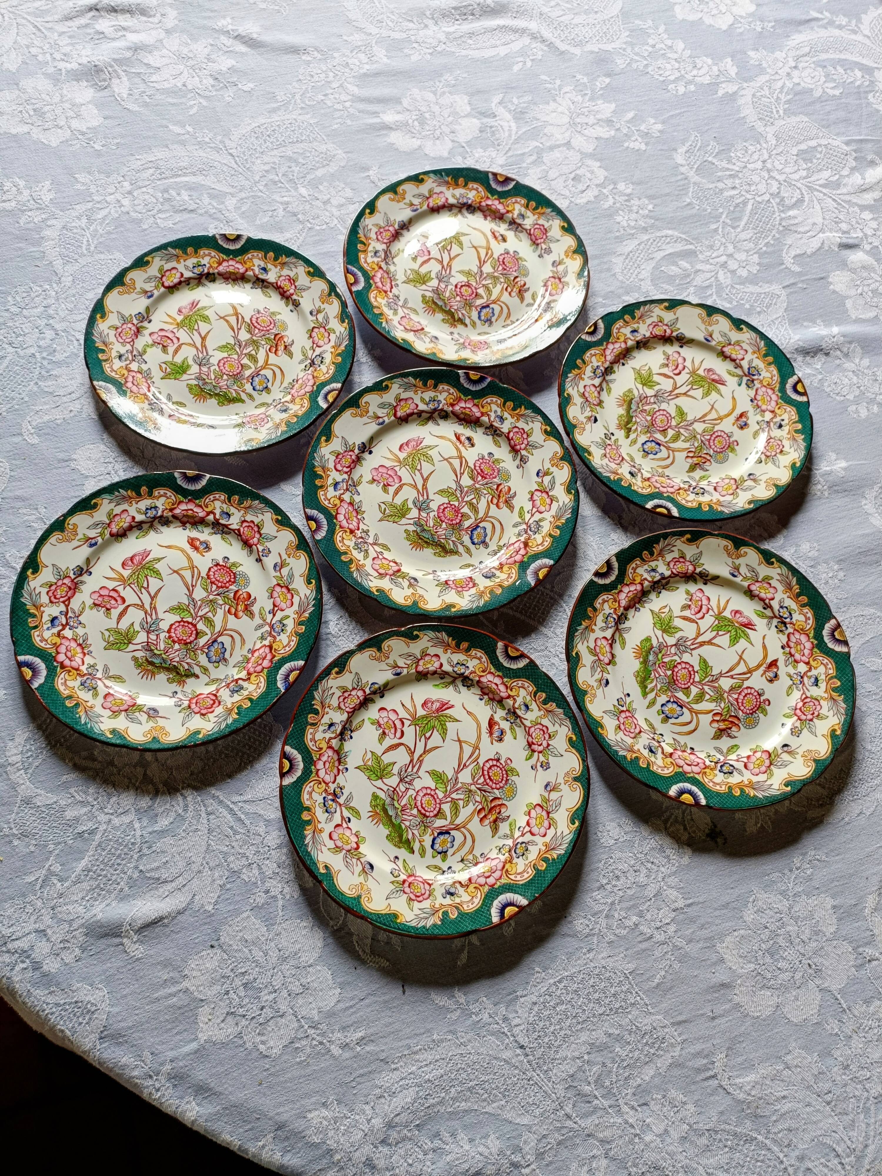 7 assiettes Sarreguemines Minton
