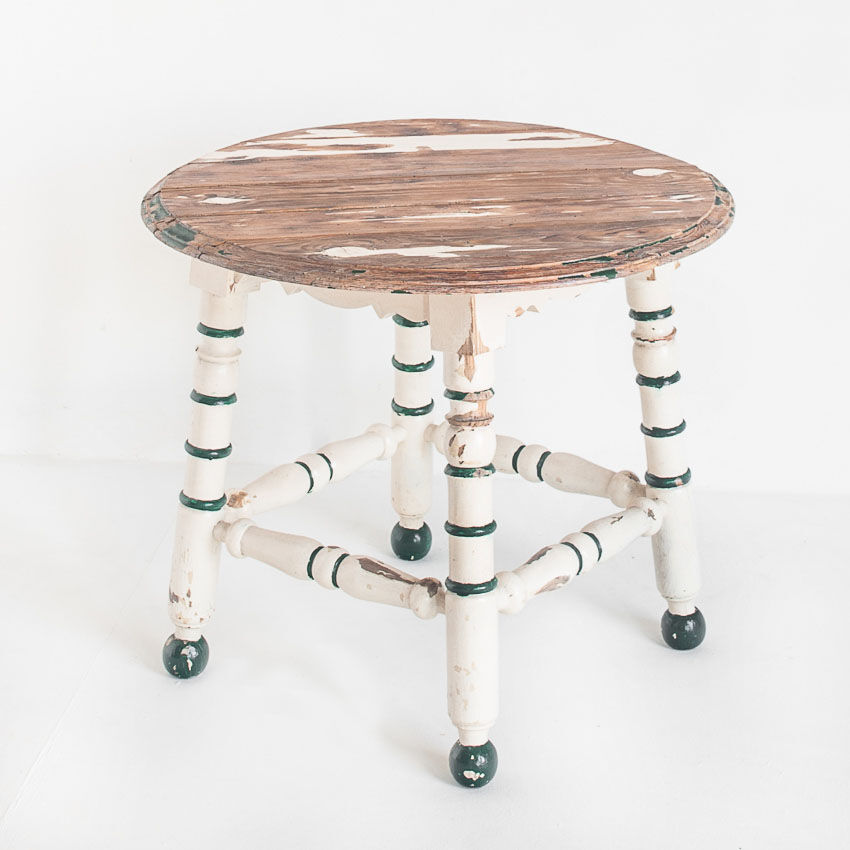 Set of vintage wooden and woven rope armchairs with a matching table. Spain, 1960s.