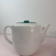 Service blanc et vert vintage
