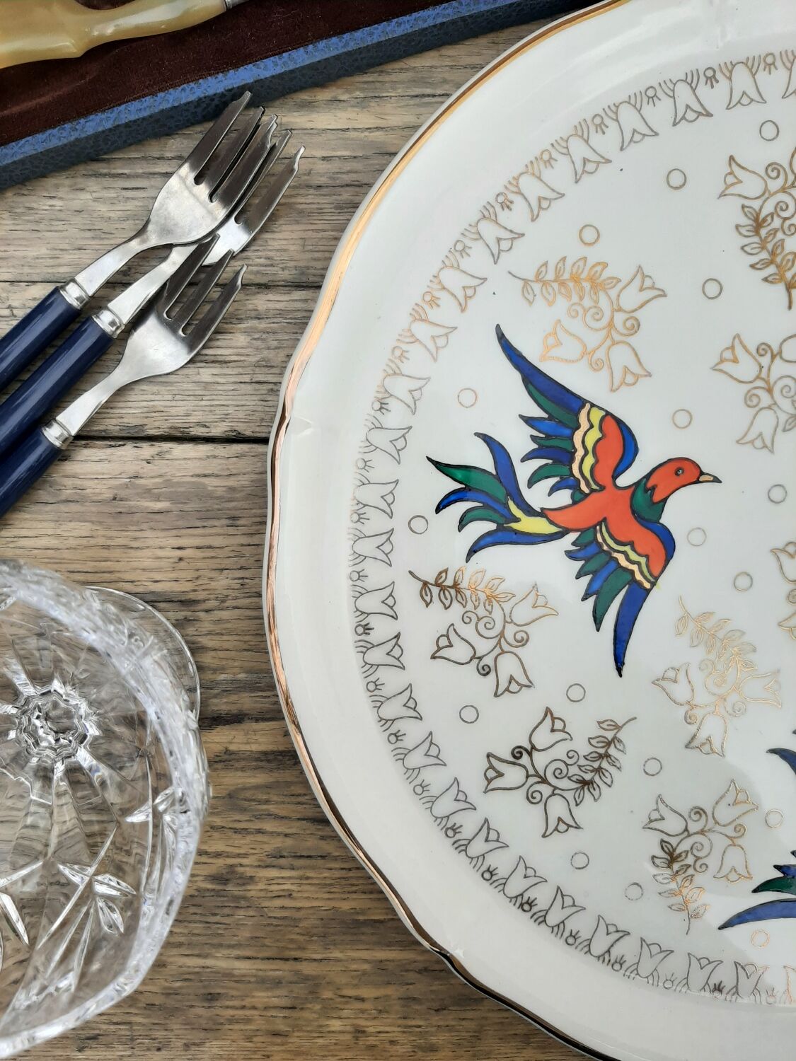 Longwy birds cake dish