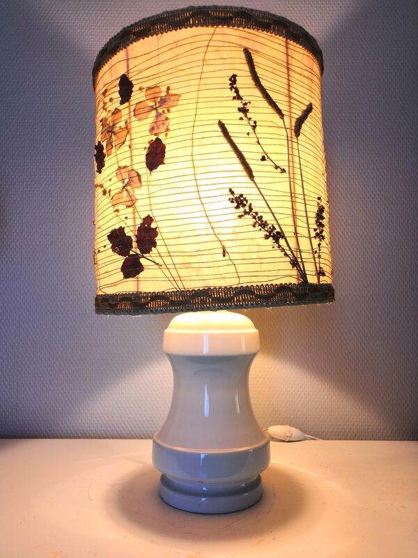 Lampe porcelaine de Virebent et Abat-jour herbier des années 70