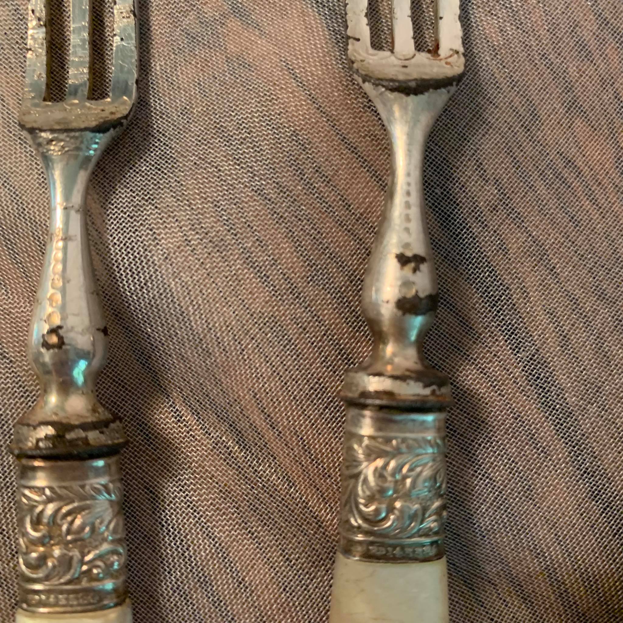 Lot de couverts à fruit armoiries