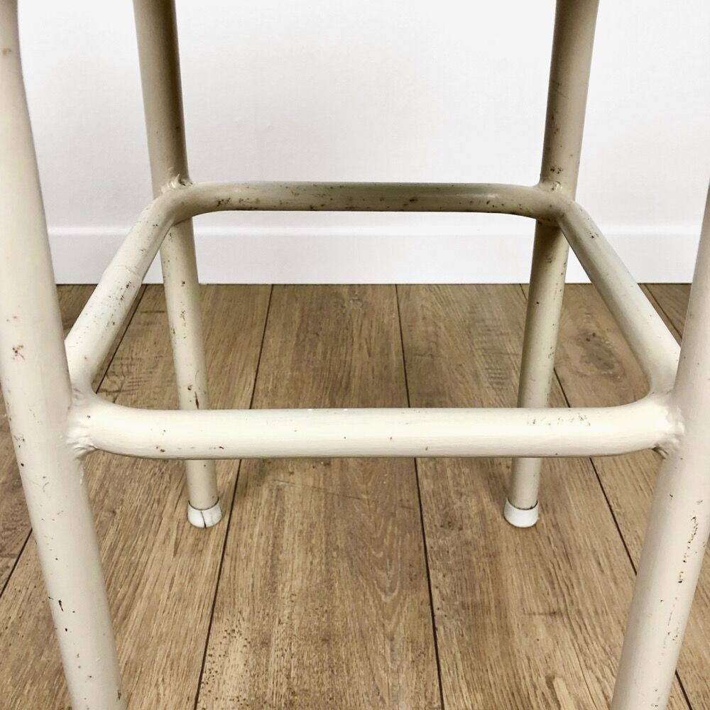 Industrial retro tabouret