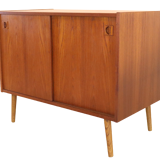 Danish vintage design cabinet with sliding doors 'Farum'