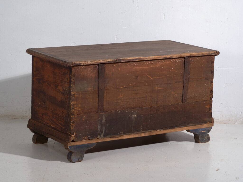 Antique folk art pine chest – Central Europe (c. 1900–1920)