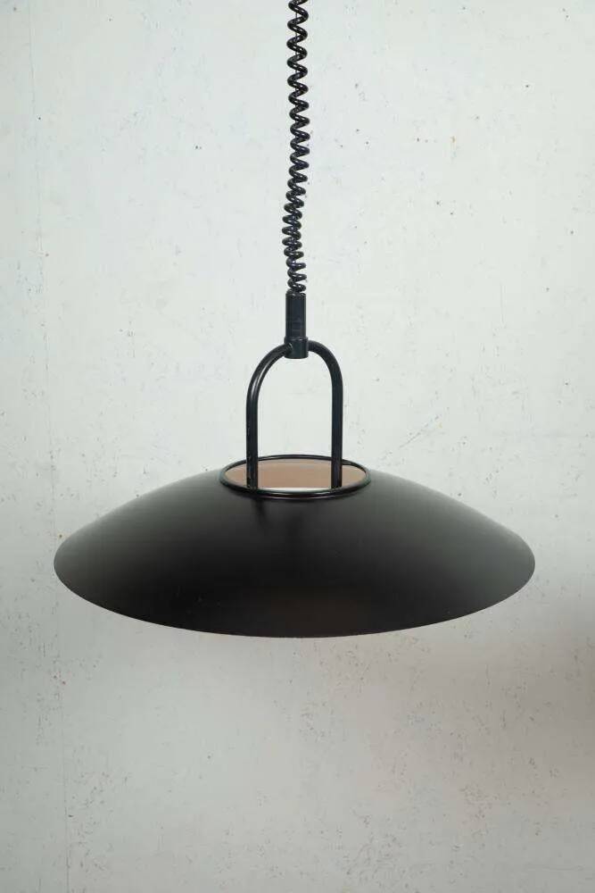 Postmodern minimalist suspension from the 80s, adjustable suspension.
