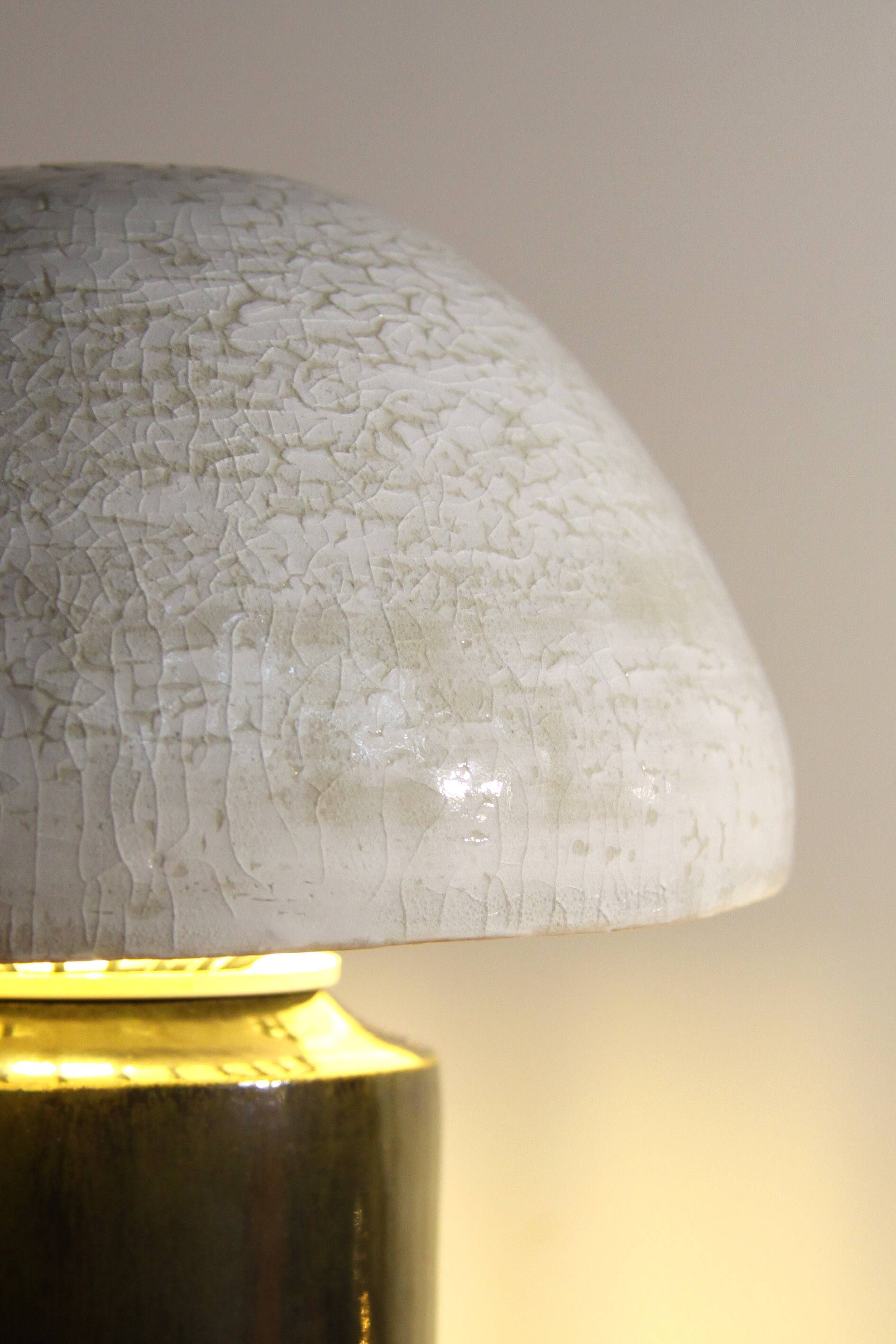 Ceramic mushroom lamp