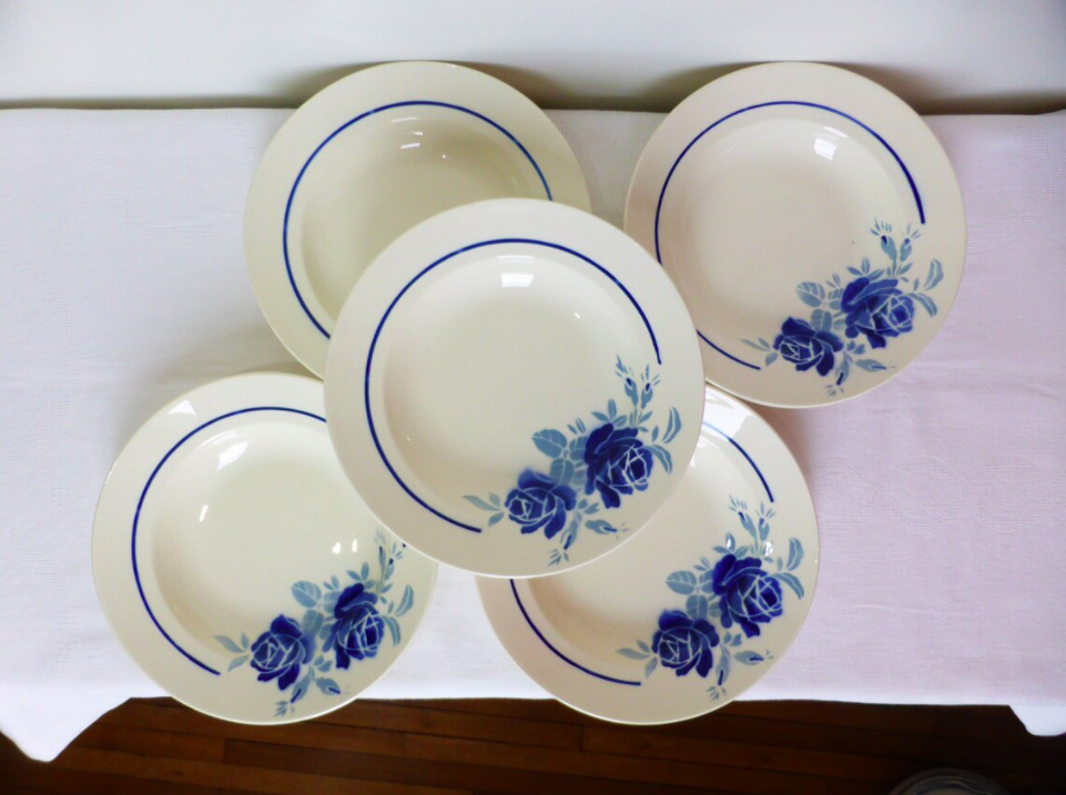 Set of 5 vintage flat plates from Grimaud Strasbourg, Poitiers model, porcelain