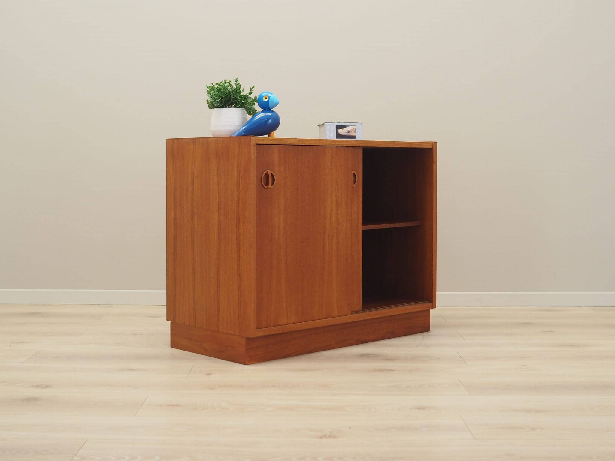 Teak cabinet, Danish design, 1970s, production: Denmark
