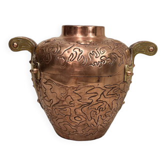 Important art nouveau copper jar around 1900