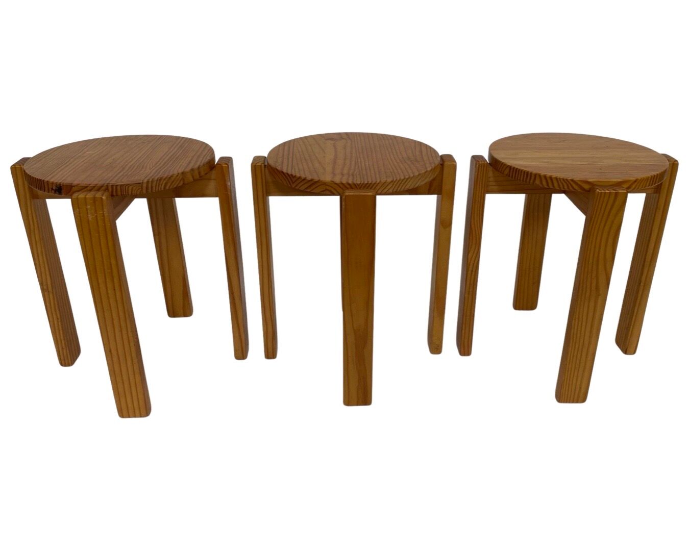 Mid century pinewood stool, 1960s minimalistic design