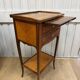 Petite table d appoint de style Louis XV