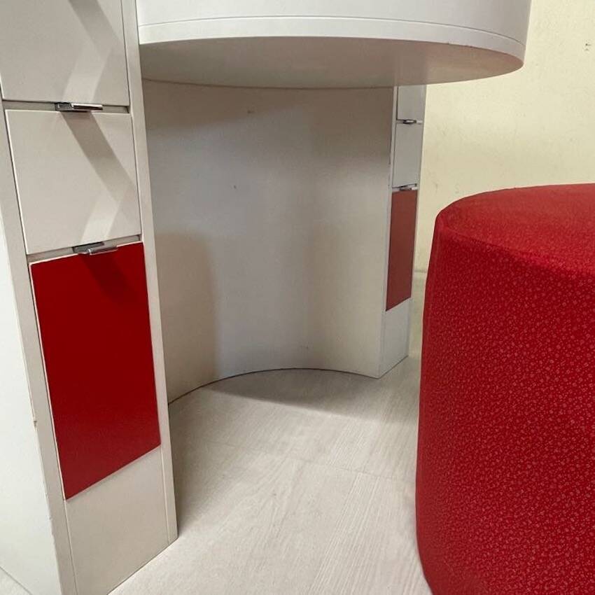 Bathroom toilet with a 70s pouf.