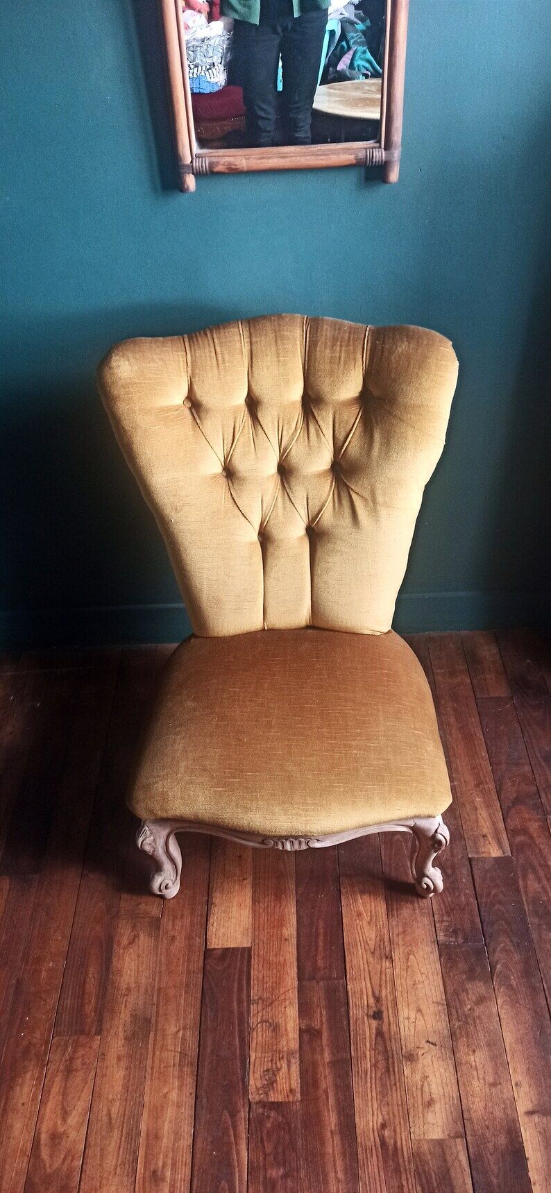 Vintage padded toad armchair