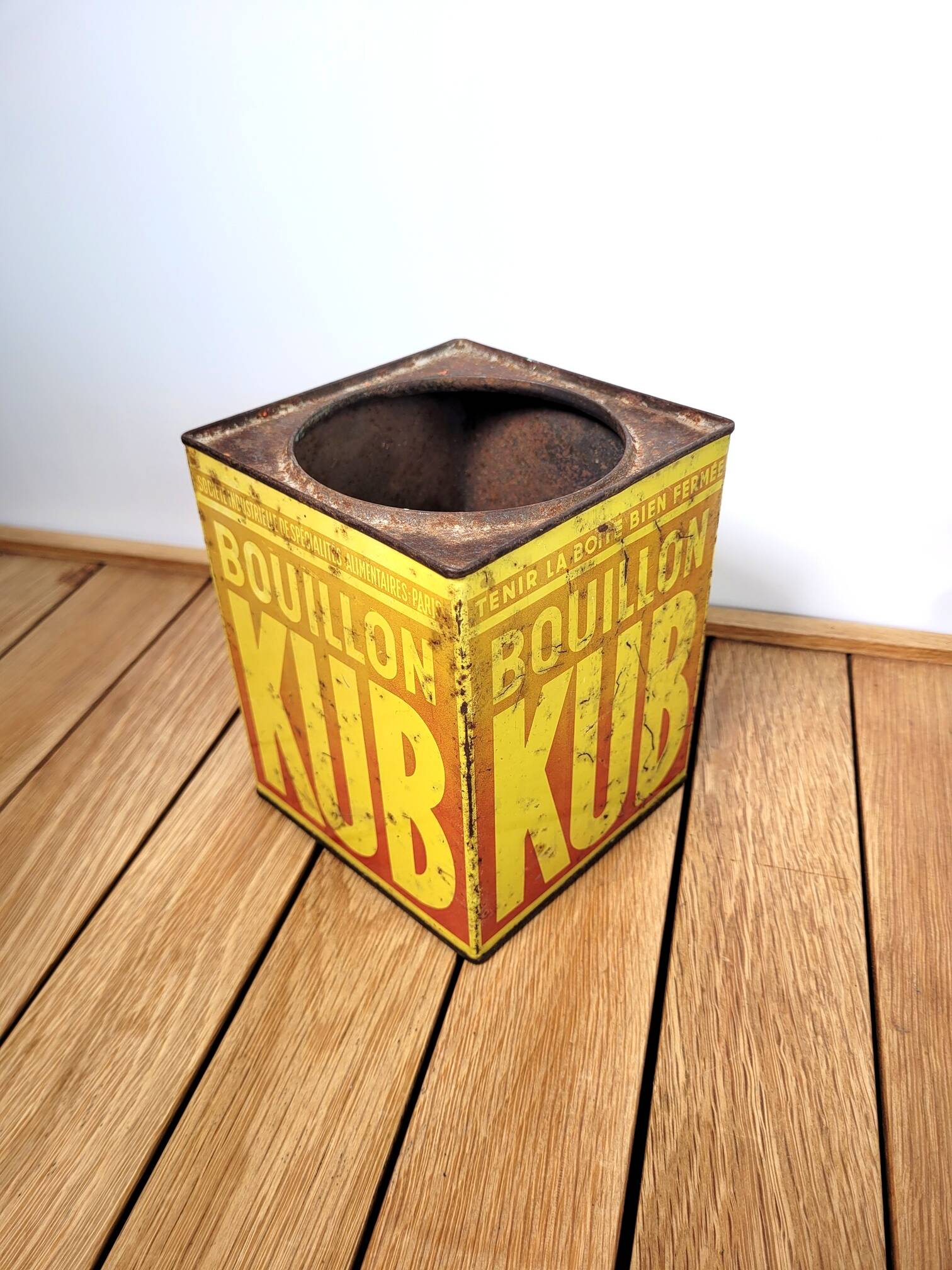 Pair of Kub boxes made of sheet metal