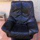Fauteuil cuir scandinave pivotant pied central 1970 vintage