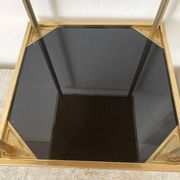 Tables de chevet ou bouts de canapé années 70-80