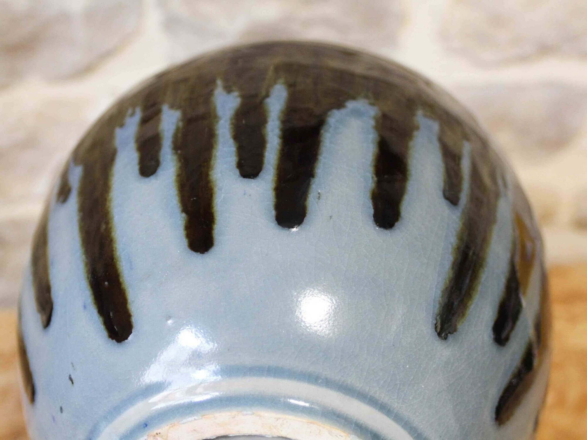 Ceramic lamp base