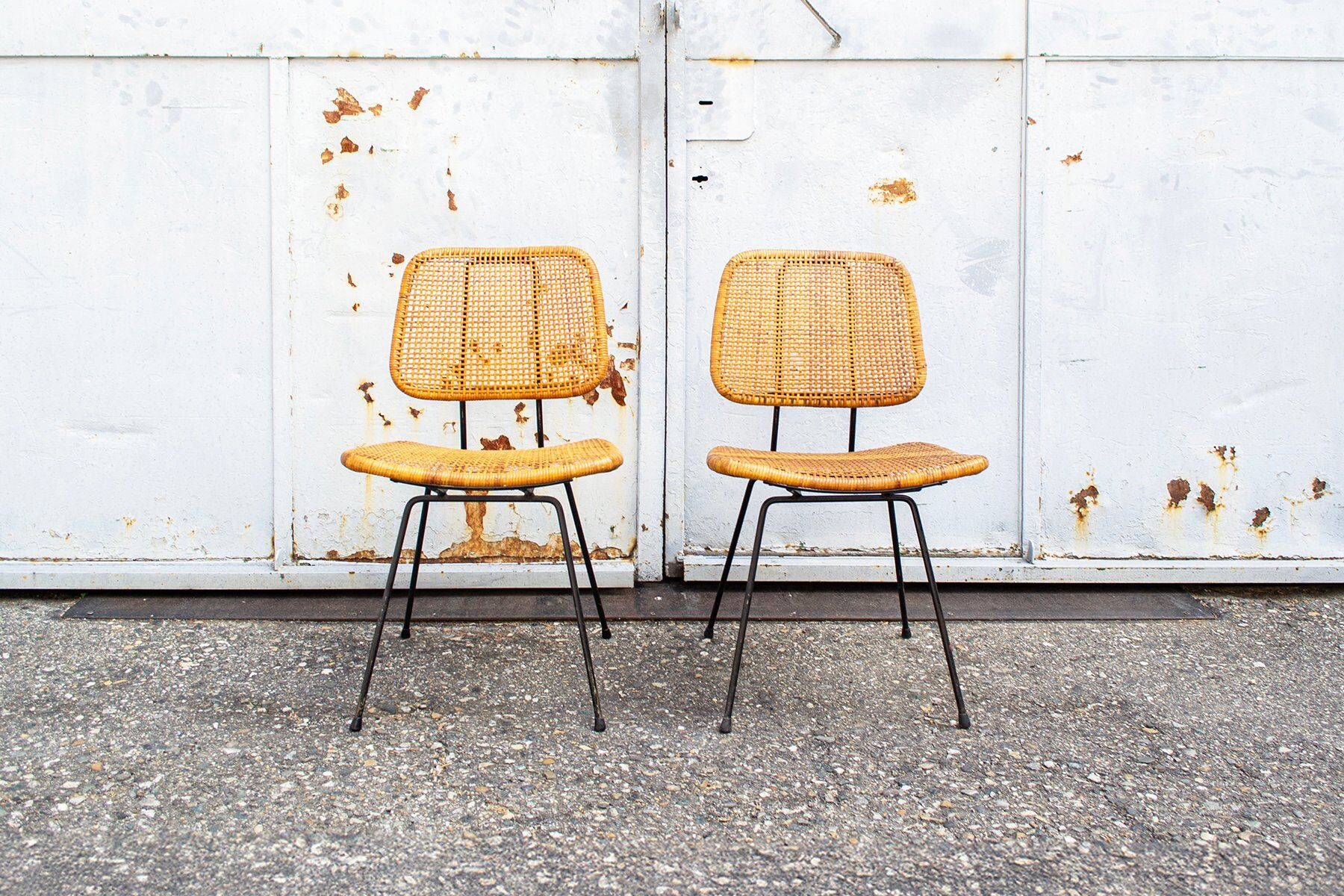 Dining chairs no. 550 in wicker by Dirk Van Sliedregt, Netherlands, 1950s, set of 2