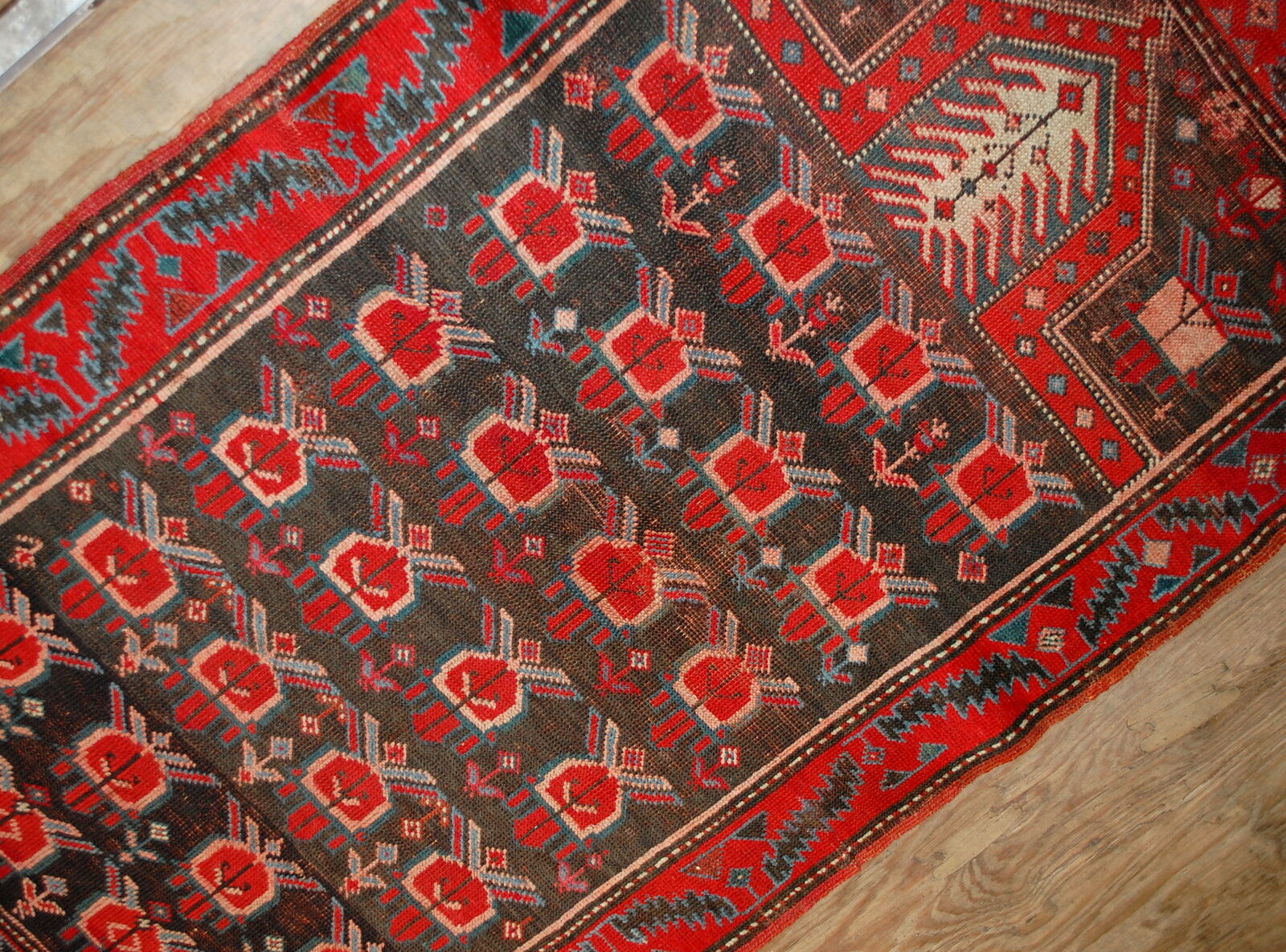 Ancient Caucasian carpet Karabakh handmade 90cm x 153cm 1890s