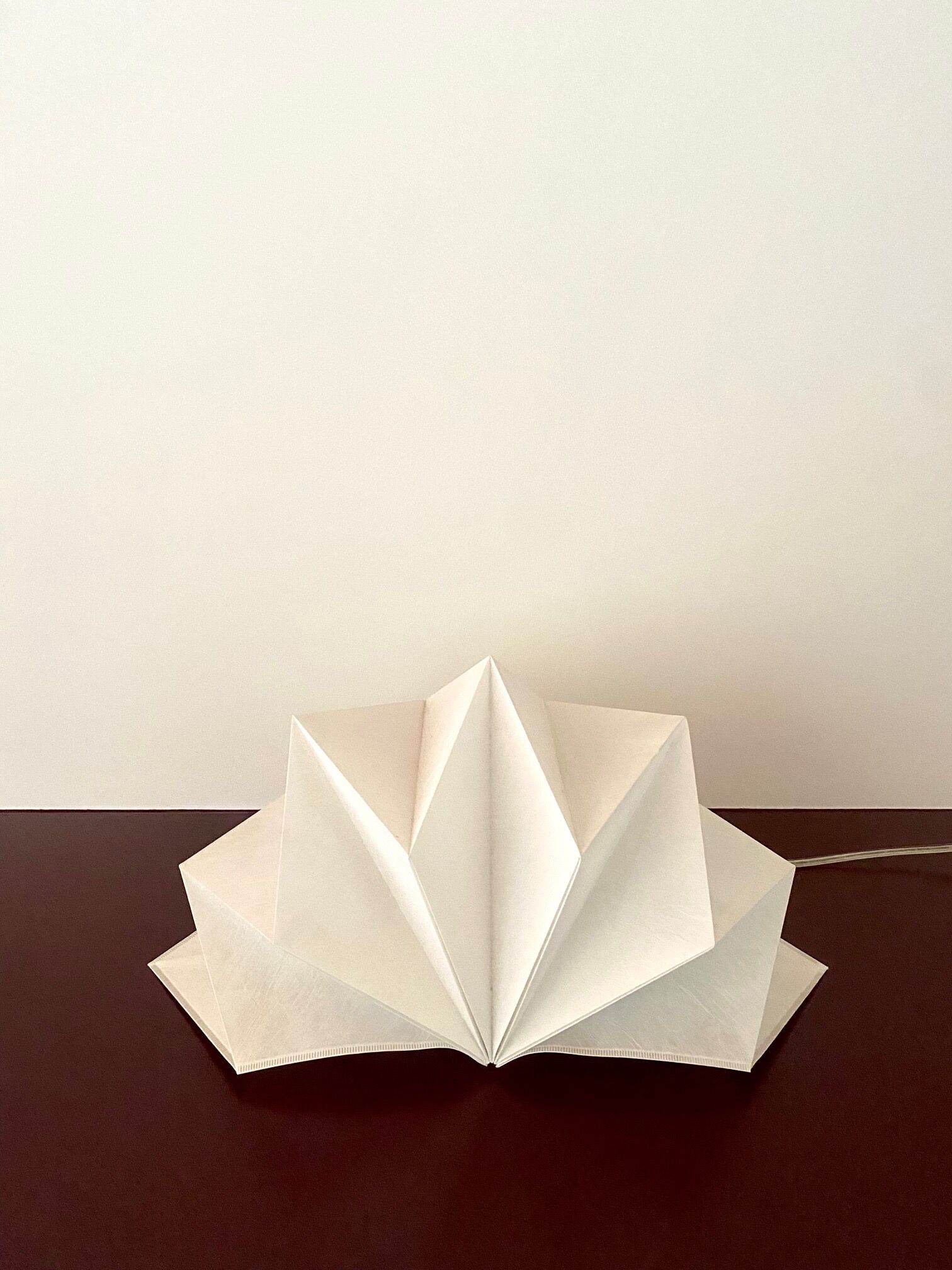 Lampe Hoshigame par Issey Miyake pour Artemide, 2012