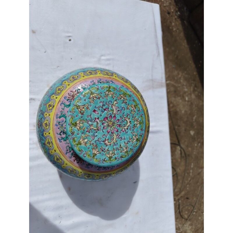 Ginger jar in Chinese glazed earthenware