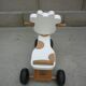 Vache porteur trotteur en bois