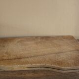 Wooden cutting board metal handle