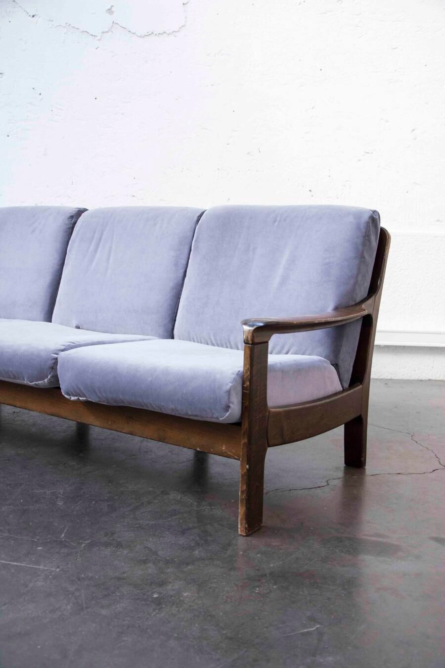 3-seater vintage sofa