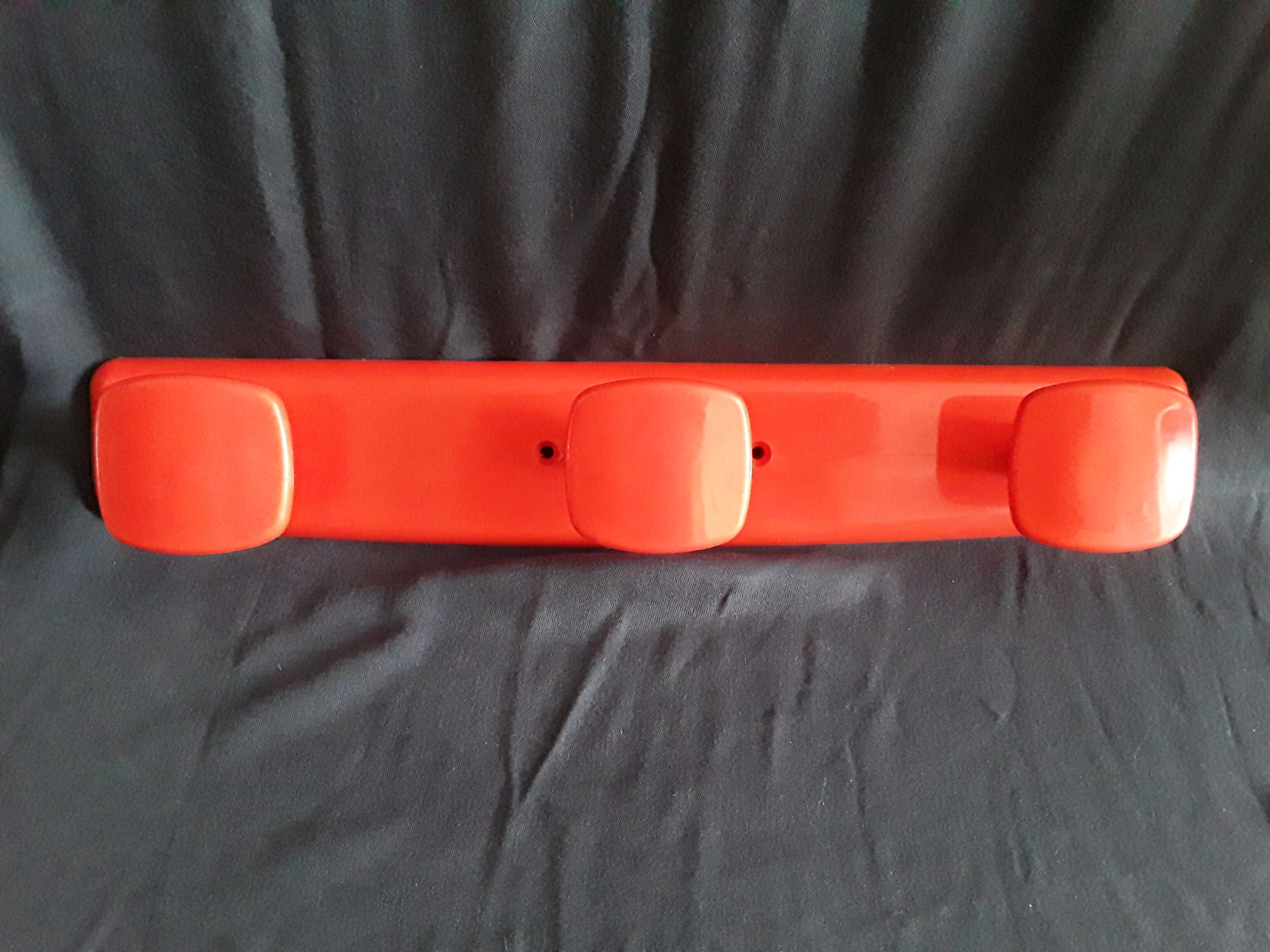Porte manteau mural orange Syla 1970