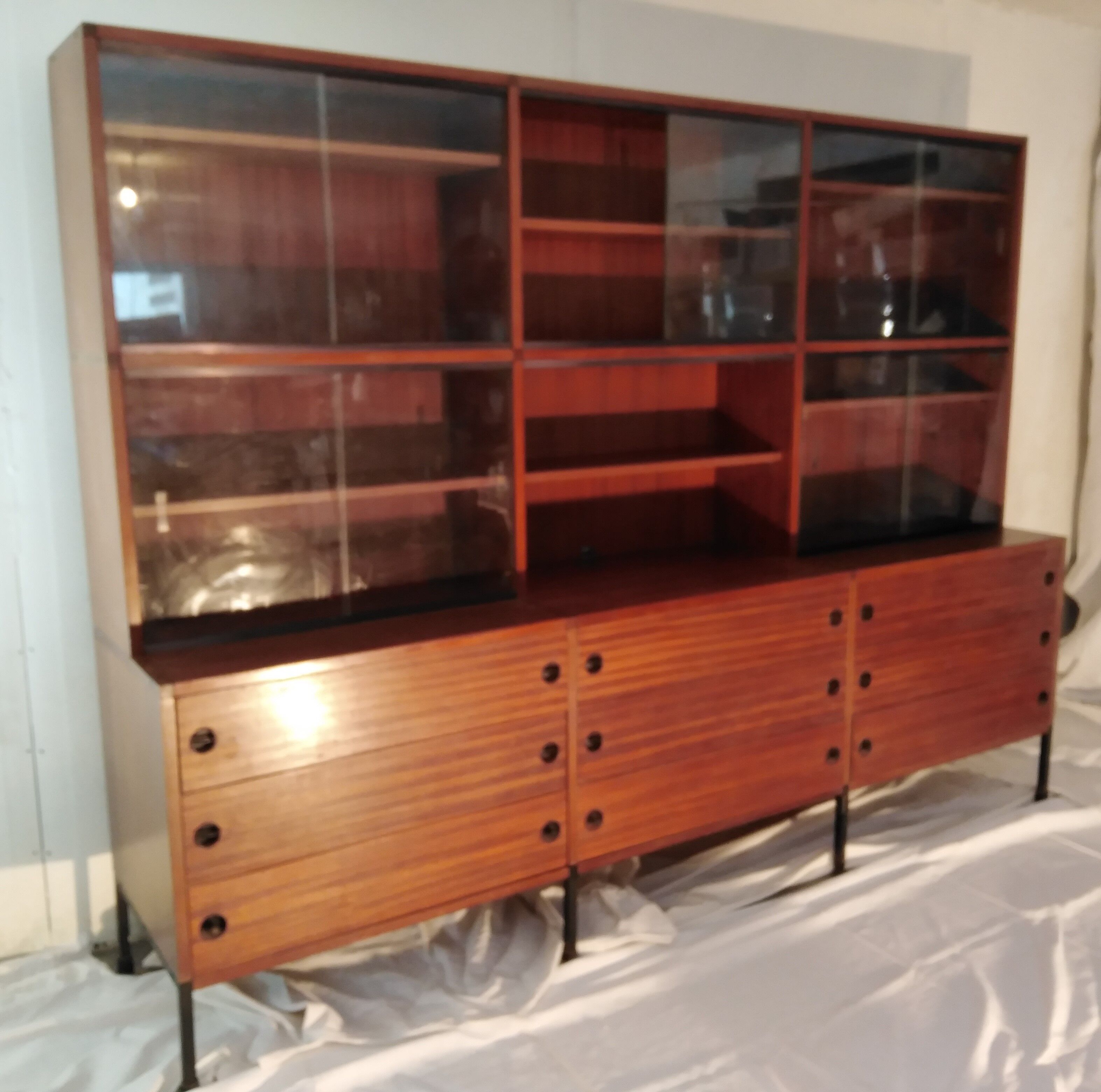 Living mahogany from the 60s/70s