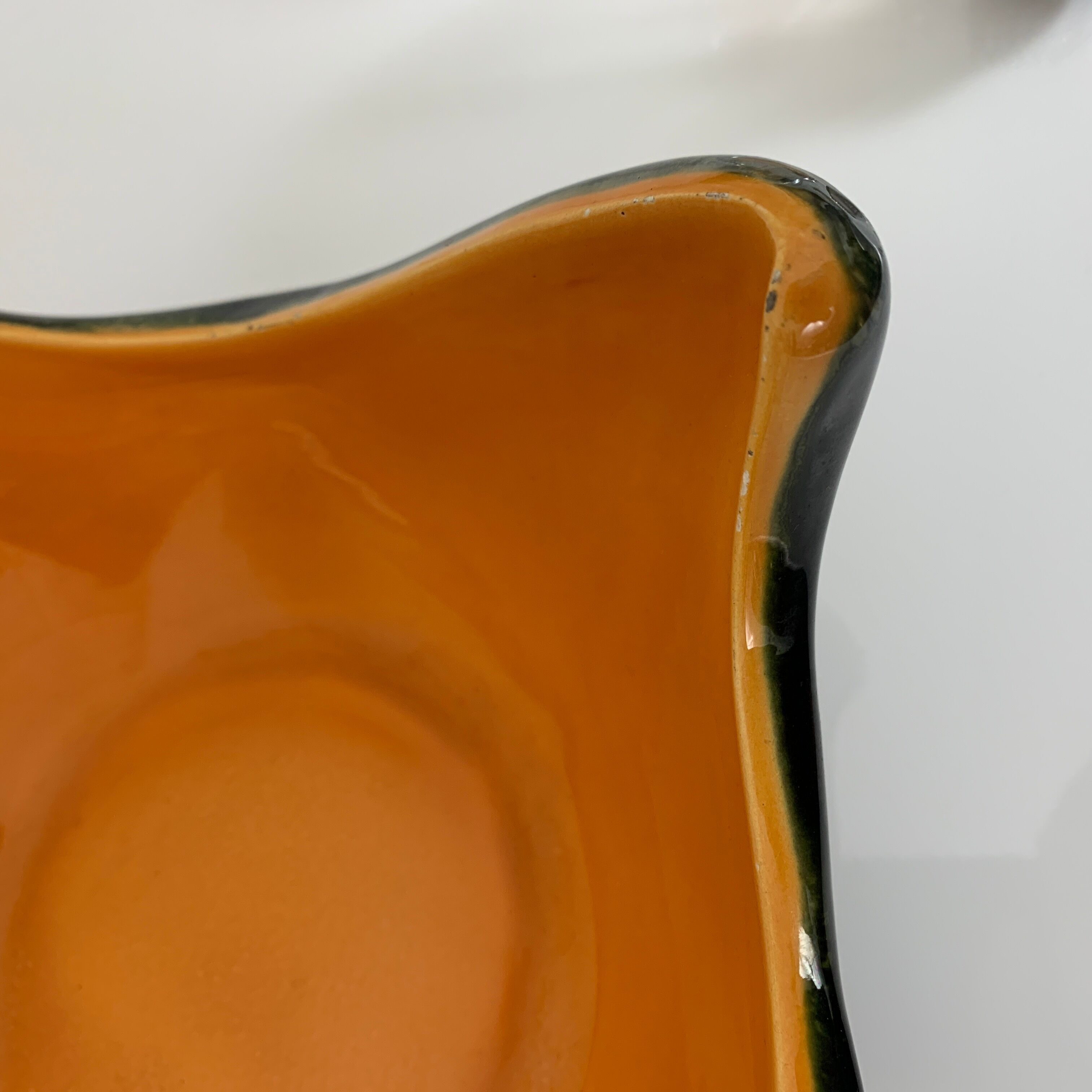 Cut handkerchief vintage ceramic two-tone free-form orange black