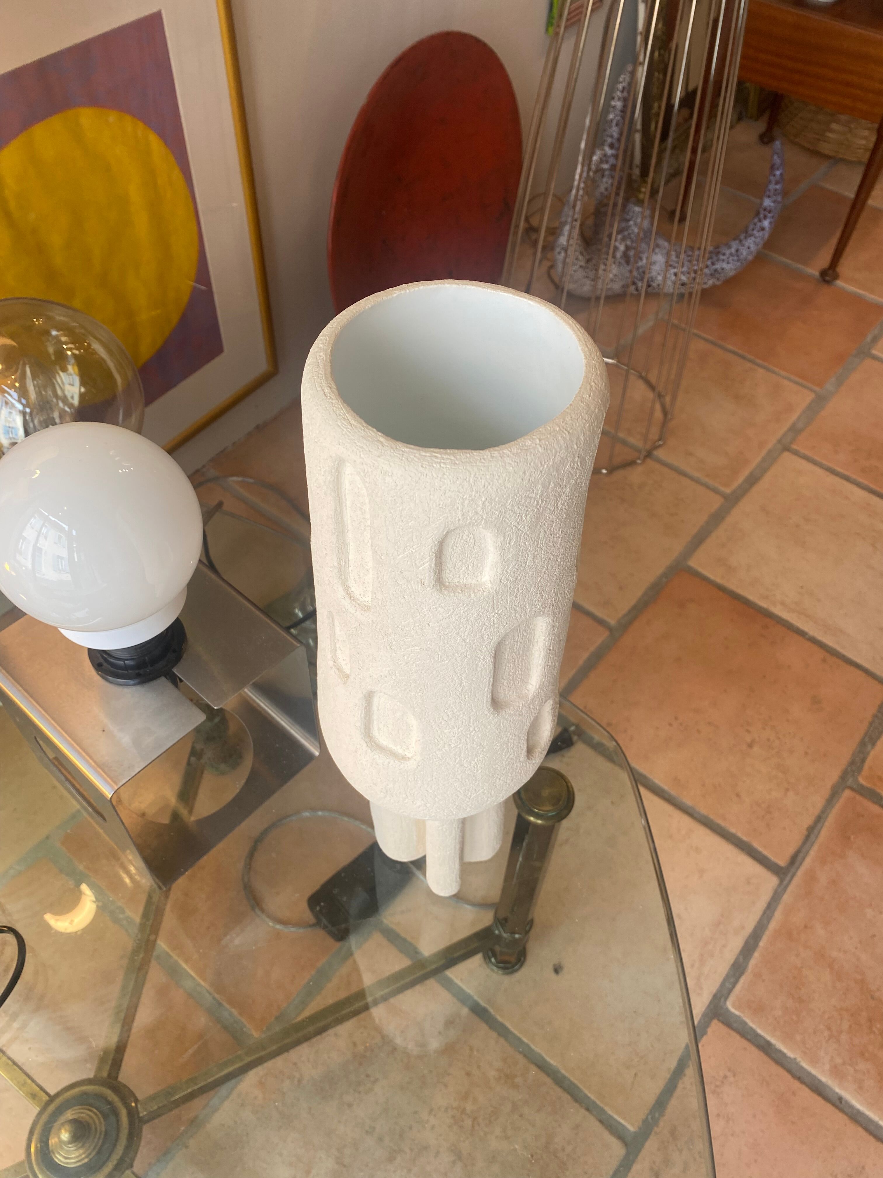 Vase troglodyte by Cathy Kiecken