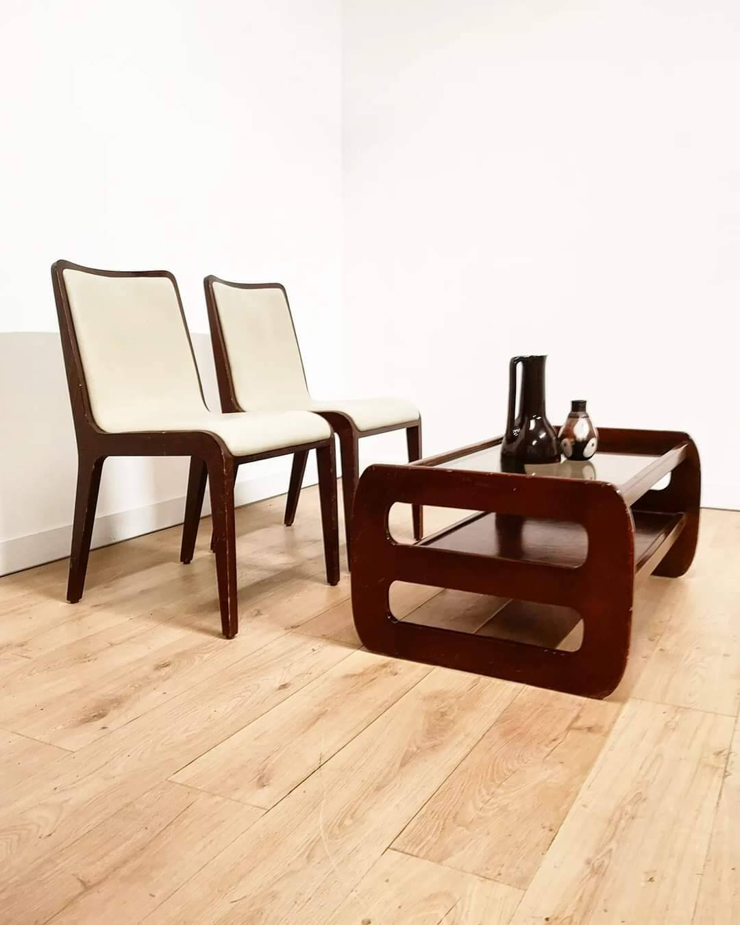 Coffee table in wood and smoked glass