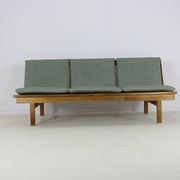 Canapé trois places design danois des années 60 par Børge Mogensen