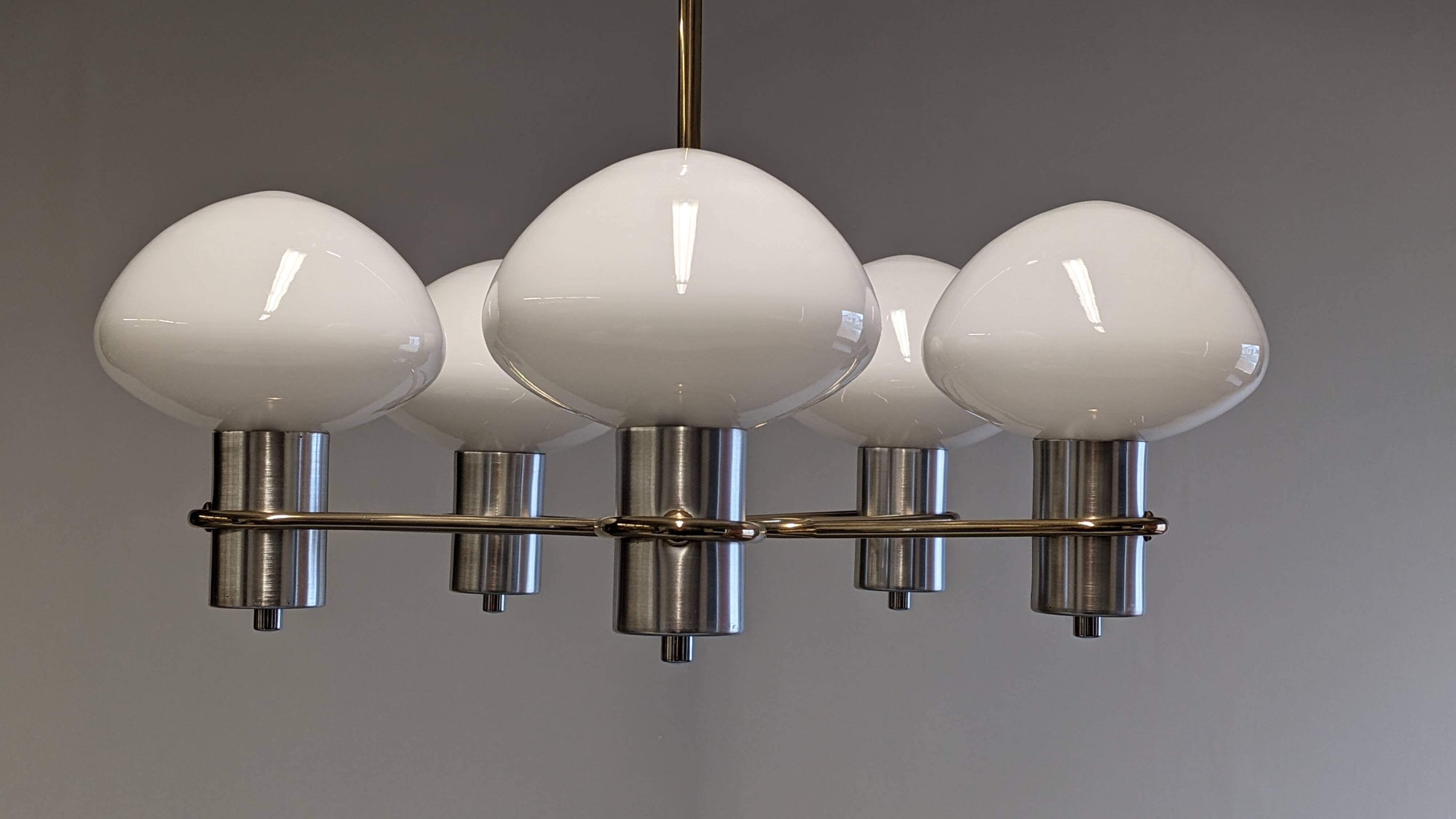 Space age chandelier with 5 lights from the 60s/70s