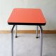 Tabouret formica rouge